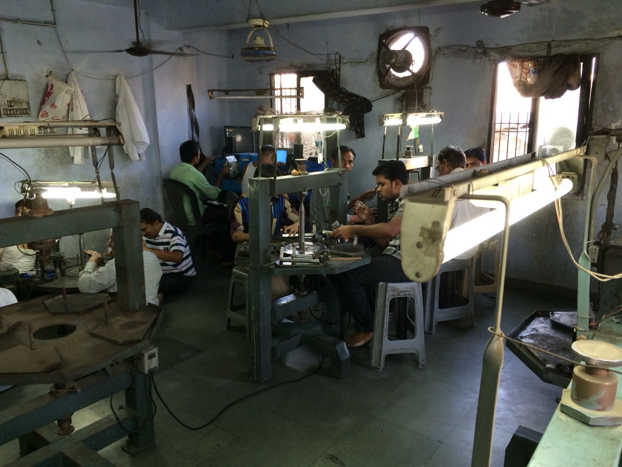 Active diamond production workshop in Surat, India